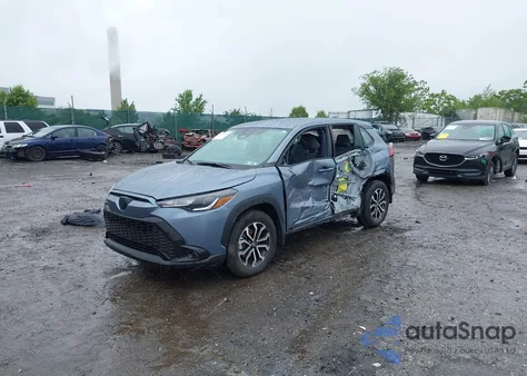 2024 Toyota Corolla Cross Hybrid S z USA, uszkodzony, nr VIN 7MUFBABG6RV023495